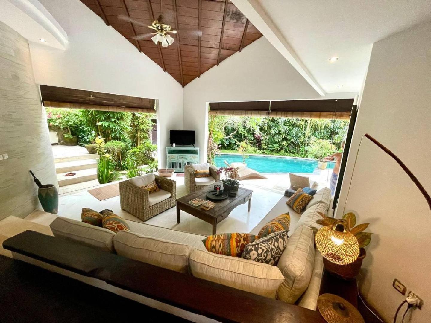 Villa Sahaja Kerobokan Exterior foto